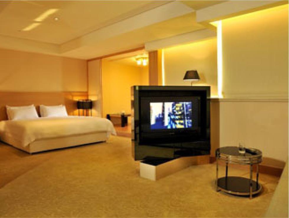 Asia Emperor Hotel Tainan Exterior photo